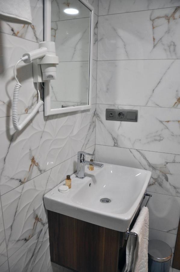 Saka Life Otel 埃尔祖鲁姆 外观 照片